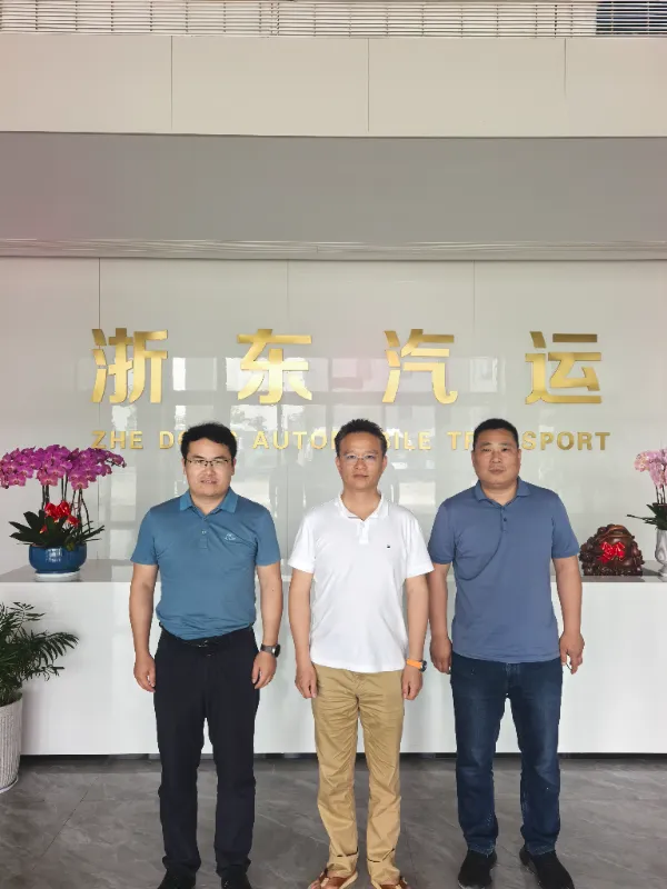 June Update: China Honglong Exports Refurbished Pre-owned Buses Across Multiple Models and International Client Site Visits Proceed in Tandem