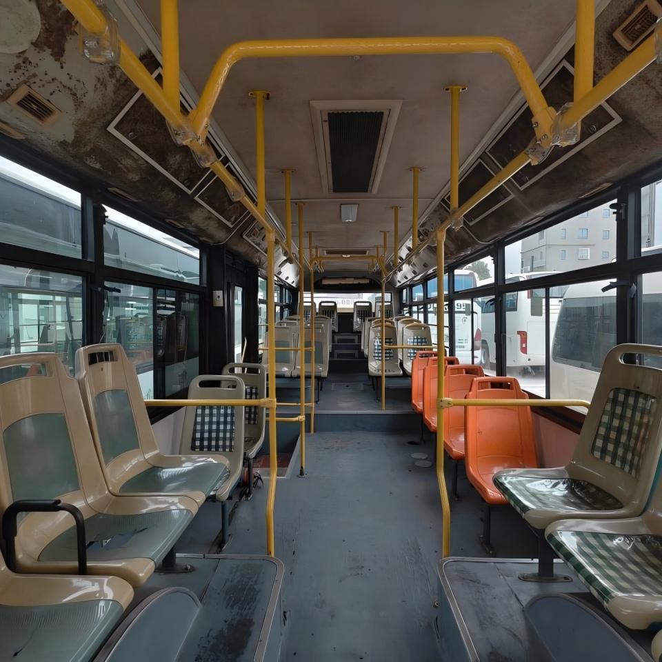 Yutong 10m Used Diesel Public Bus
