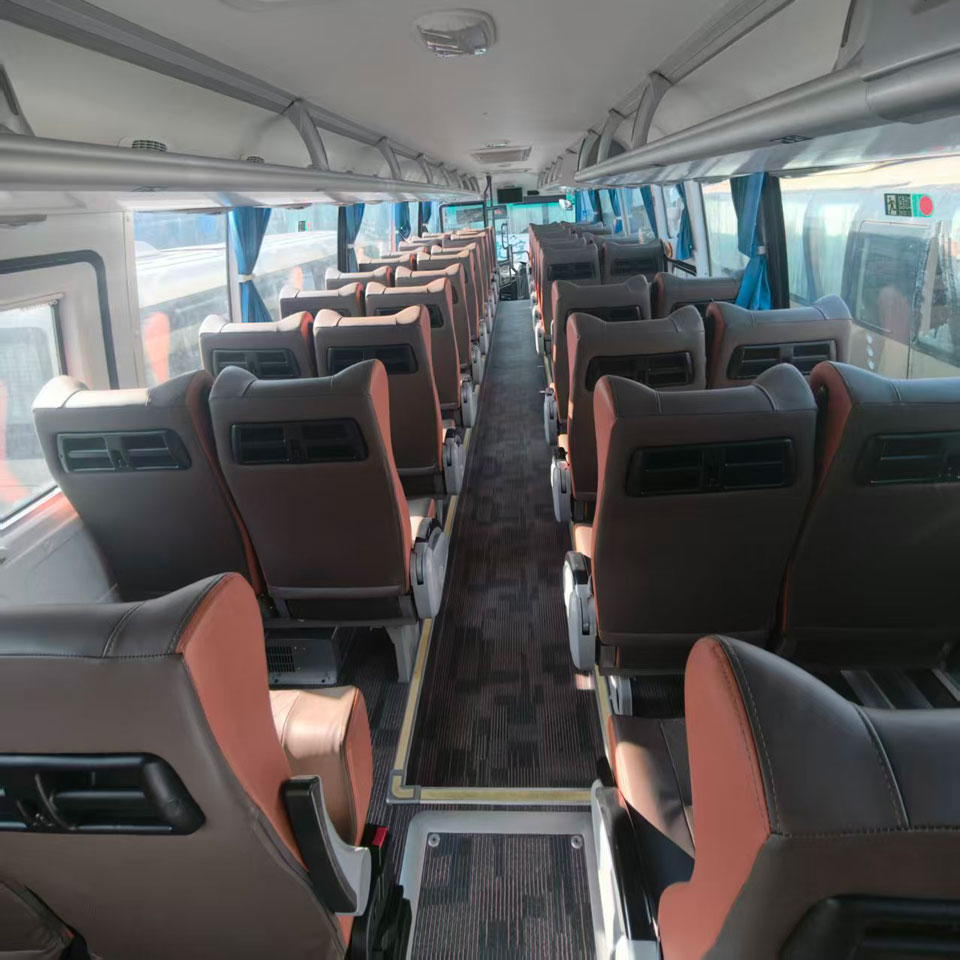 Yutong 54 Seats Diesel Used Bus