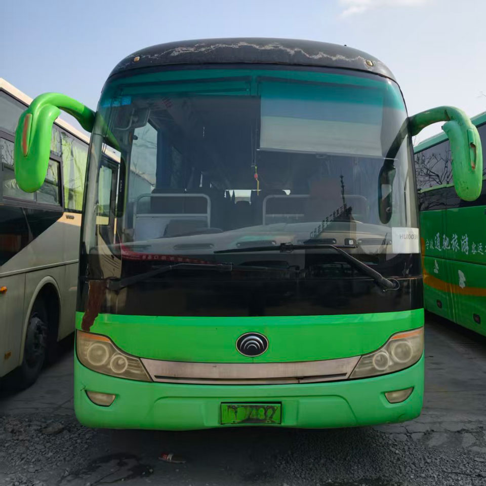 67 Seats Second Hand Diesel Bus