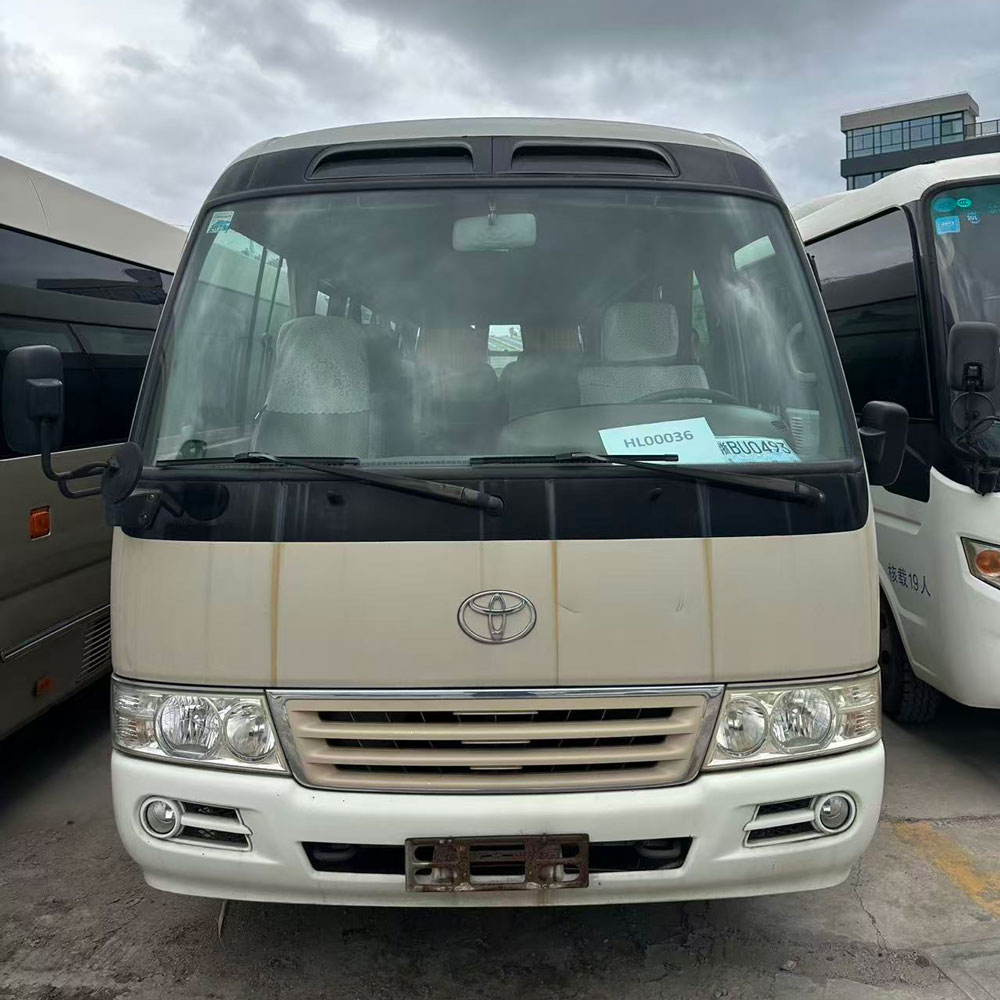 Coaster 20 Seats Gasoline Second Hand Bus