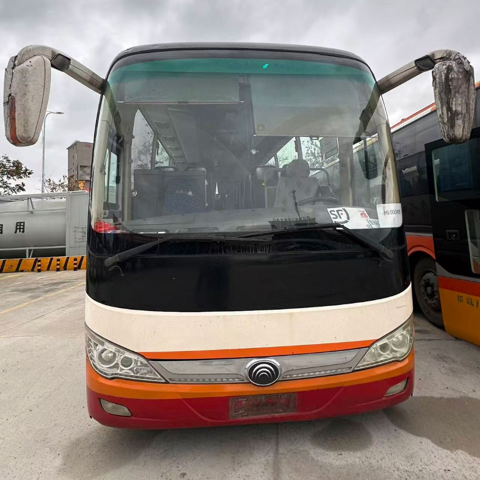Yutong 39 Seats Diesel Second Hand Bus Yutong 39 Seats Diesel Second Hand Bus